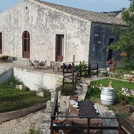 Resort Regia Trazzera