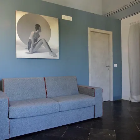 Üdülőközpont Regia Trazzera Ragusa